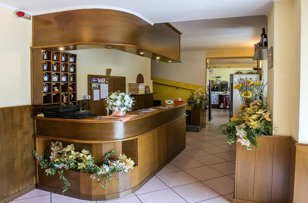Hotel Del Mera Sorico Eksteriør billede